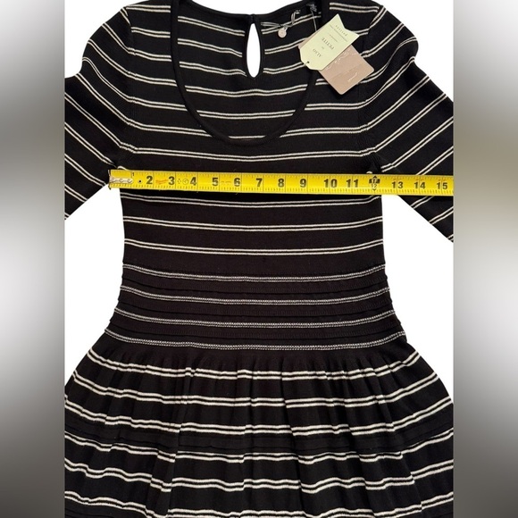 Anthropologie Sweater Dress Knitted & Knotted Women’s Size Small NWT - Picture 9 of 13